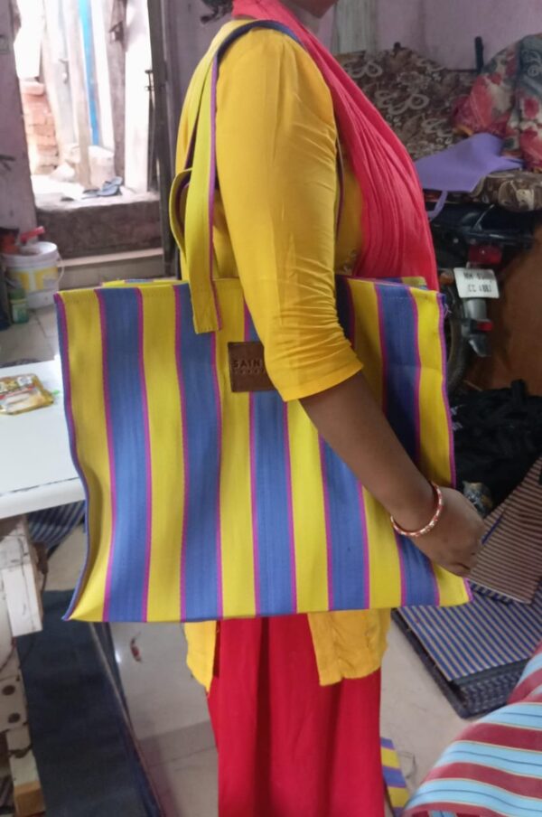 Corus Recycle Nylon shopping bags